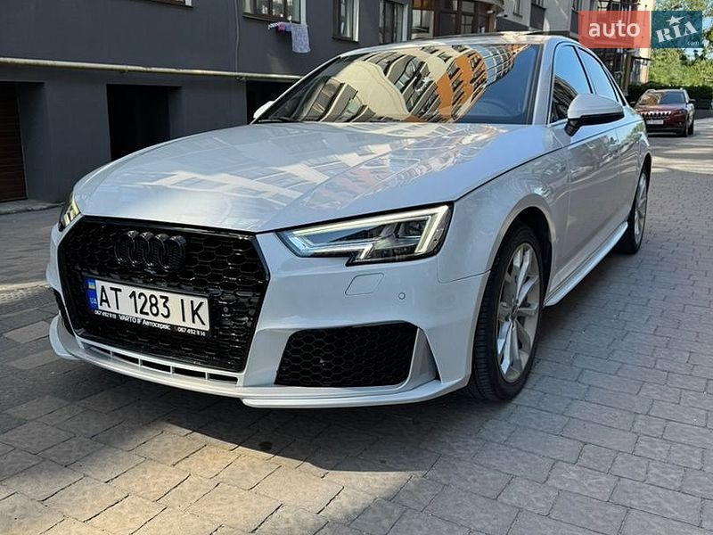 Седан Audi A4 2018 в Ивано-Франковске