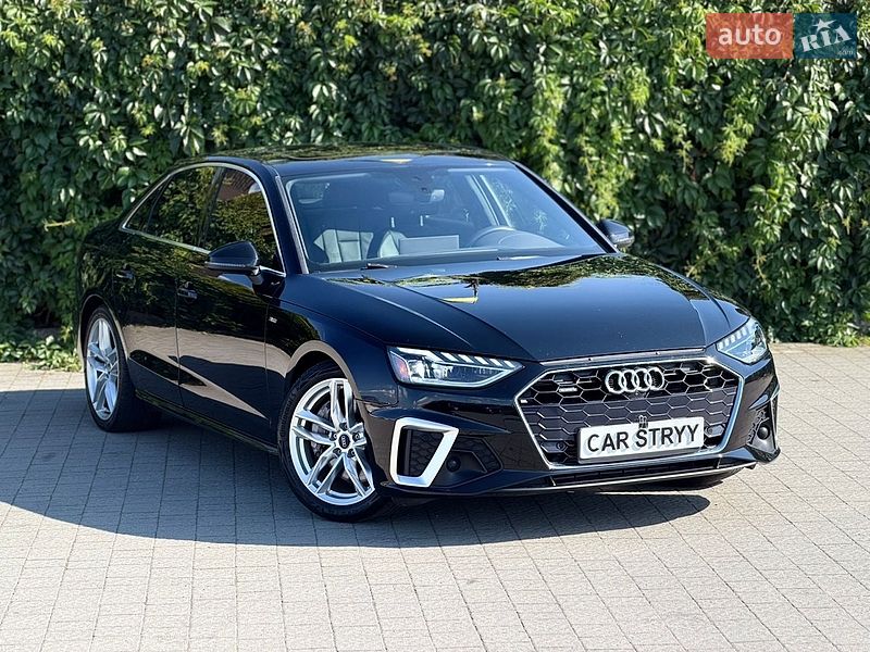 Седан Audi A4 2022 в Стрые