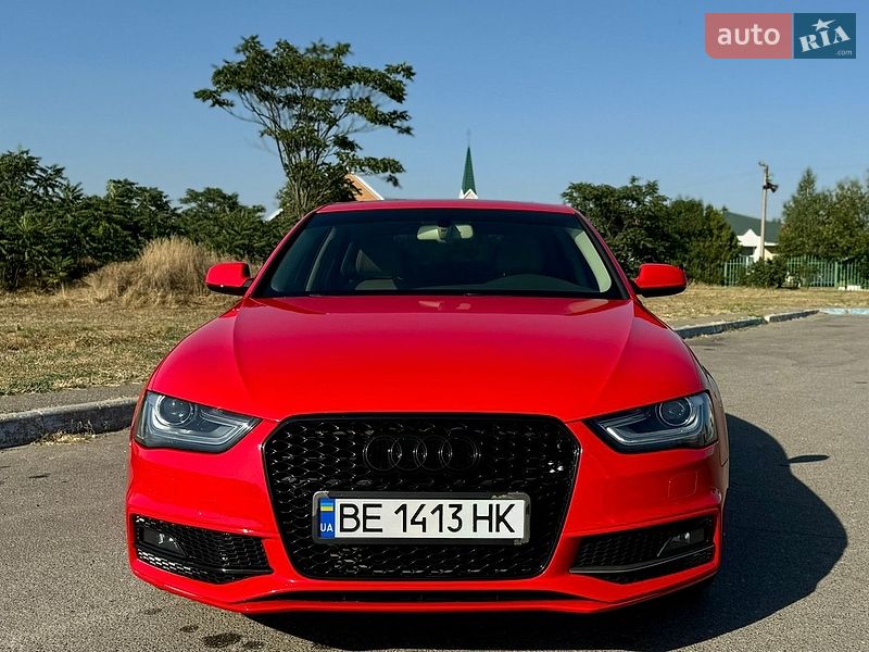 Седан Audi A4 2015 в Южному