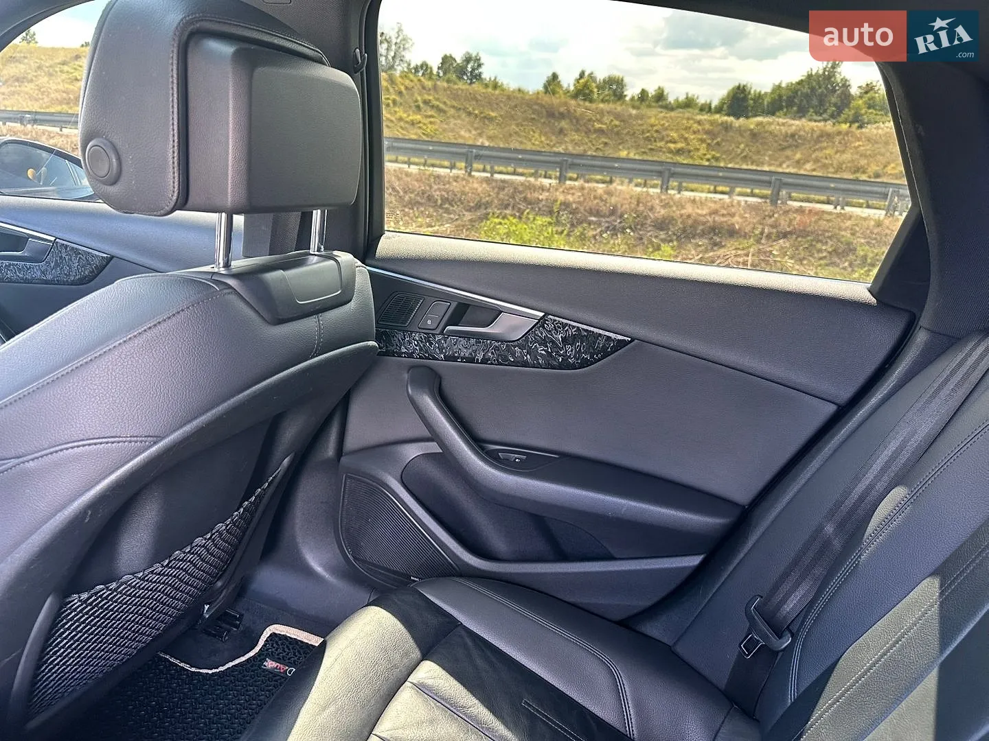 2017 Audi A4 - мініатюра 5