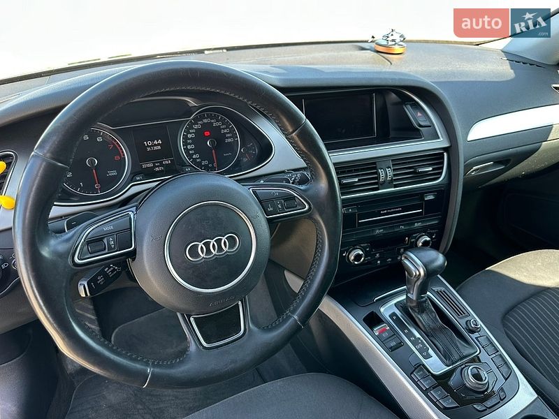 Універсал Audi A4 2012 в Тернополі