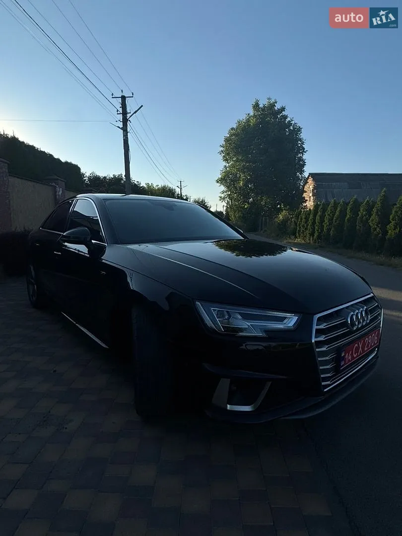 Audi A4 2018 VIN WAUENAF45JA201392 фото оголошення 20 з 21