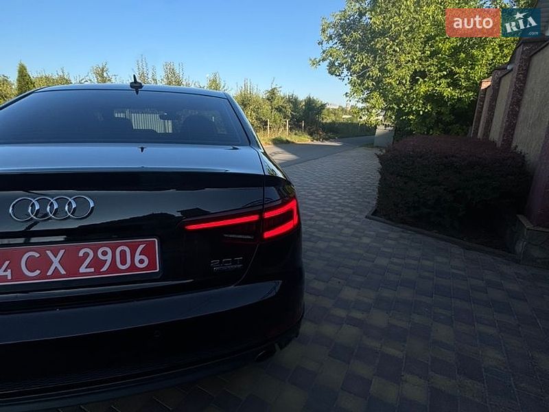 Седан Audi A4 2018 в Вінниці