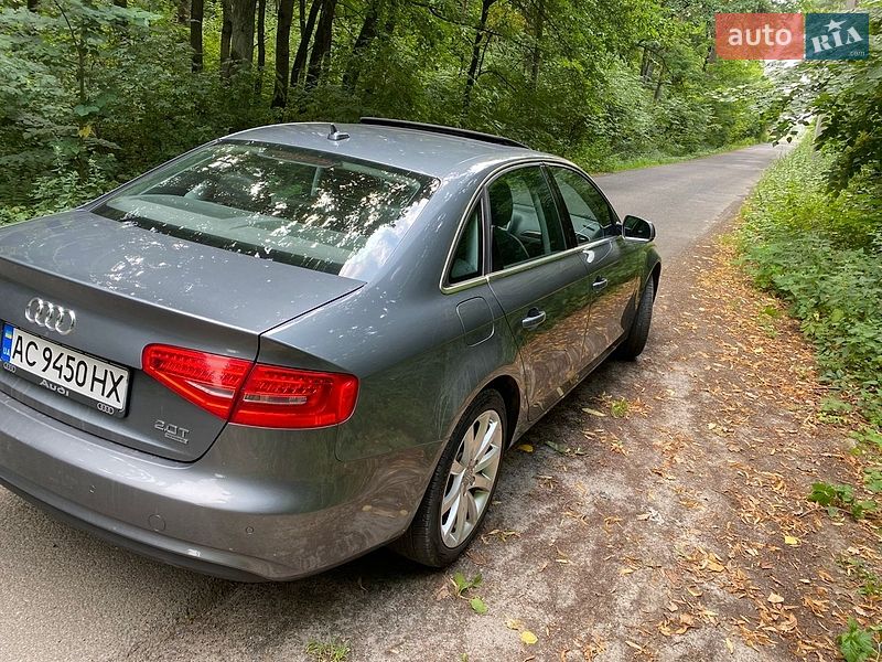 Седан Audi A4 2013 в Луцьку
