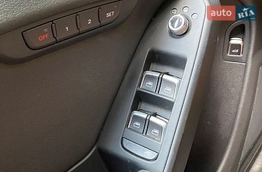 Седан Audi A4 2013 в Луцьку