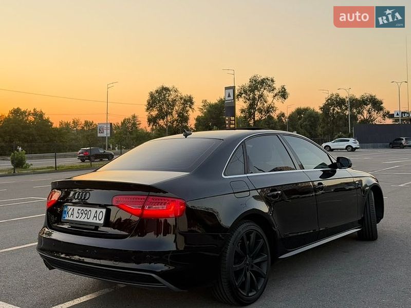 Седан Audi A4 2014 в Києві