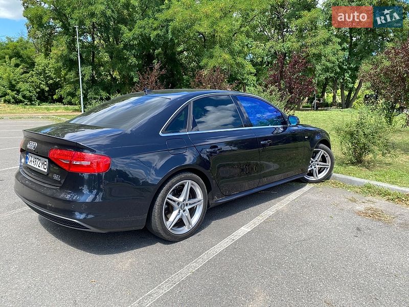 Седан Audi A4 2015 в Києві