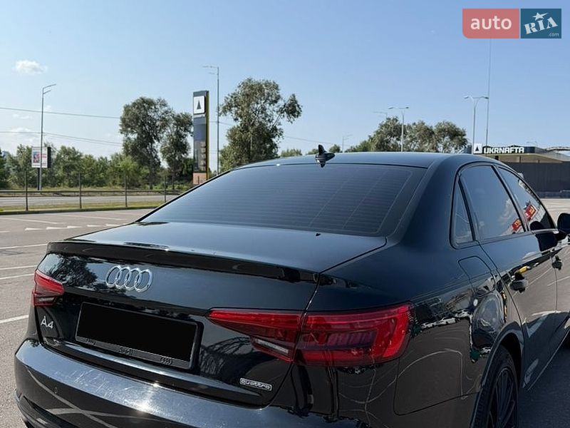 Седан Audi A4 2016 в Києві