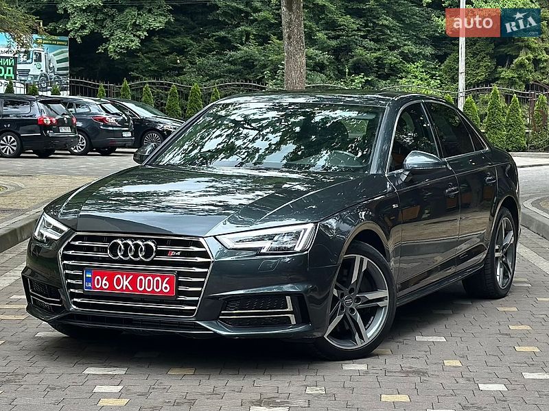 Седан Audi A4 2017 в Дрогобичі