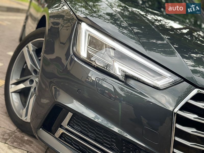 Седан Audi A4 2017 в Дрогобичі