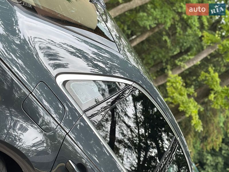 Седан Audi A4 2017 в Дрогобичі