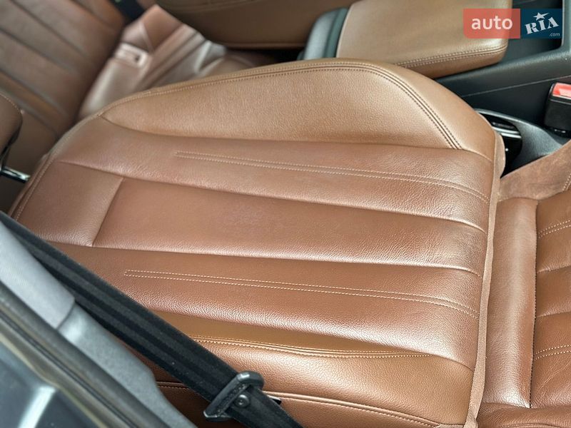 Седан Audi A4 2017 в Дрогобичі