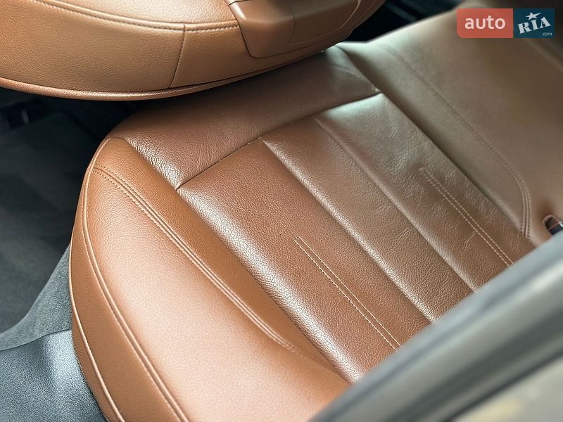 Седан Audi A4 2017 в Дрогобичі