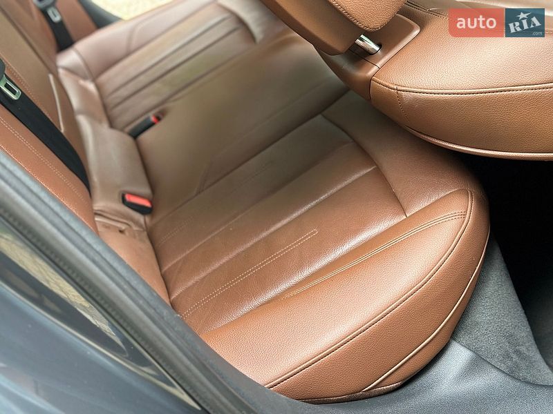 Седан Audi A4 2017 в Дрогобичі