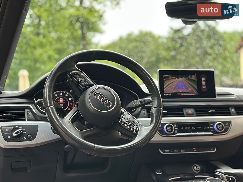 Седан Audi A4 2017 в Дрогобичі