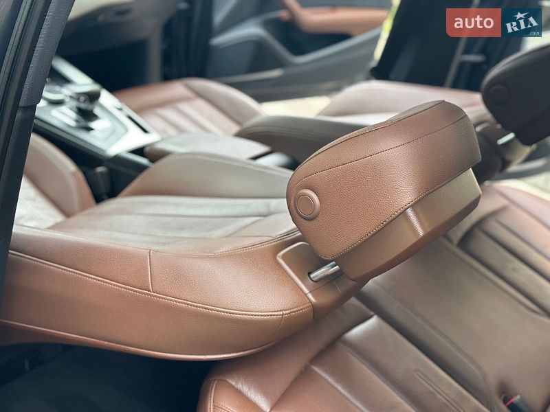 Седан Audi A4 2017 в Дрогобичі