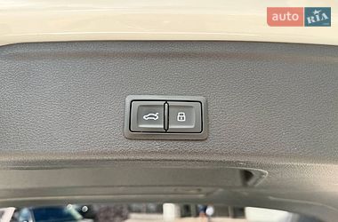 Универсал Audi A4 2019 в Житомире