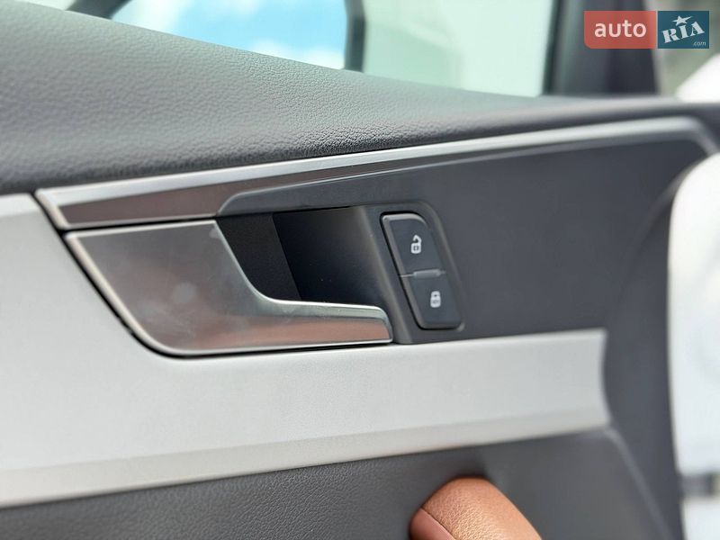 Универсал Audi A4 2019 в Житомире