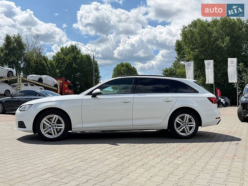 Универсал Audi A4 2019 в Житомире