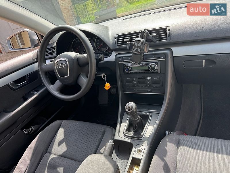 Седан Audi A4 2006 в Черкасах