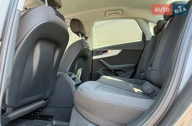 Седан Audi A4 2021 в Львові фото 21 Седан Audi A4 2021 в Львові