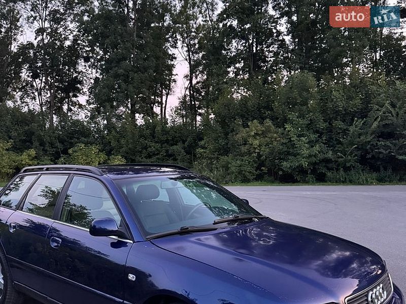 Универсал Audi A4 1998 в Львове
