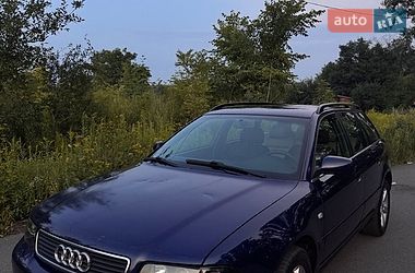 Универсал Audi A4 1998 в Львове