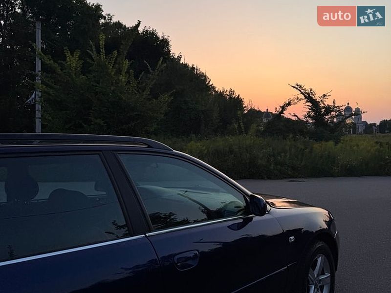 Универсал Audi A4 1998 в Львове