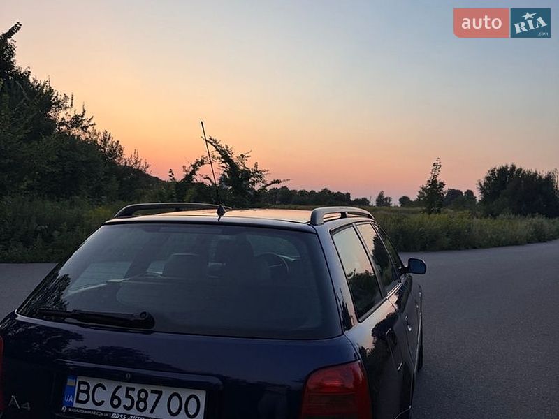 Универсал Audi A4 1998 в Львове