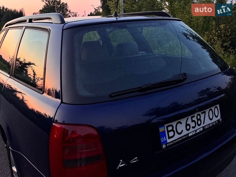 Универсал Audi A4 1998 в Львове