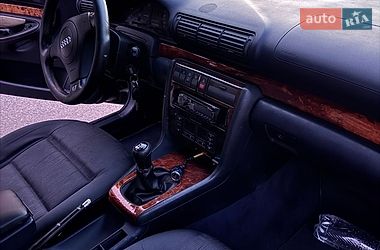 Универсал Audi A4 1998 в Львове