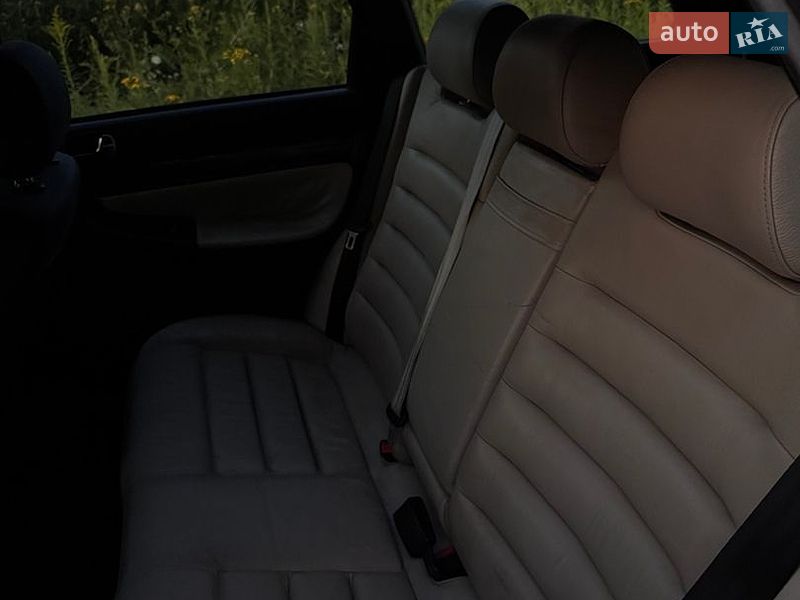 Универсал Audi A4 1998 в Львове