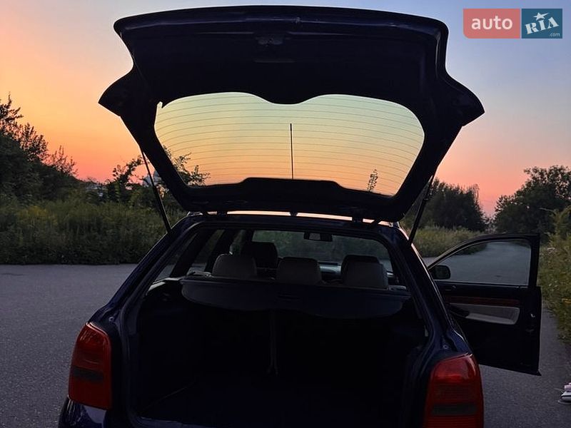 Универсал Audi A4 1998 в Львове
