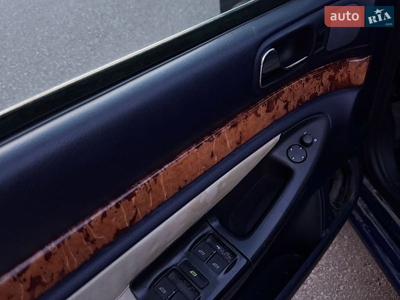 Универсал Audi A4 1998 в Львове