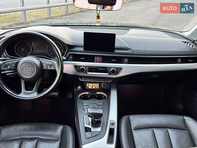 Седан Audi A4 2017 в Киеве фото 31 Седан Audi A4 2017 в Киеве