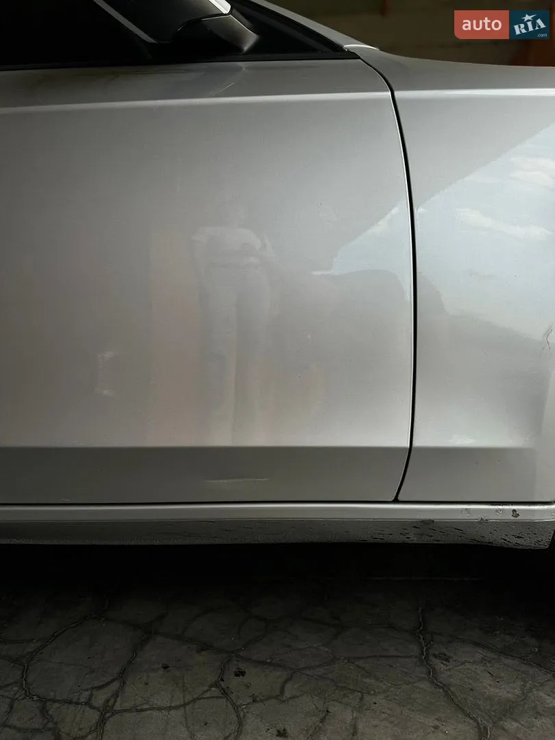 2010 Audi A4 - мініатюра 4