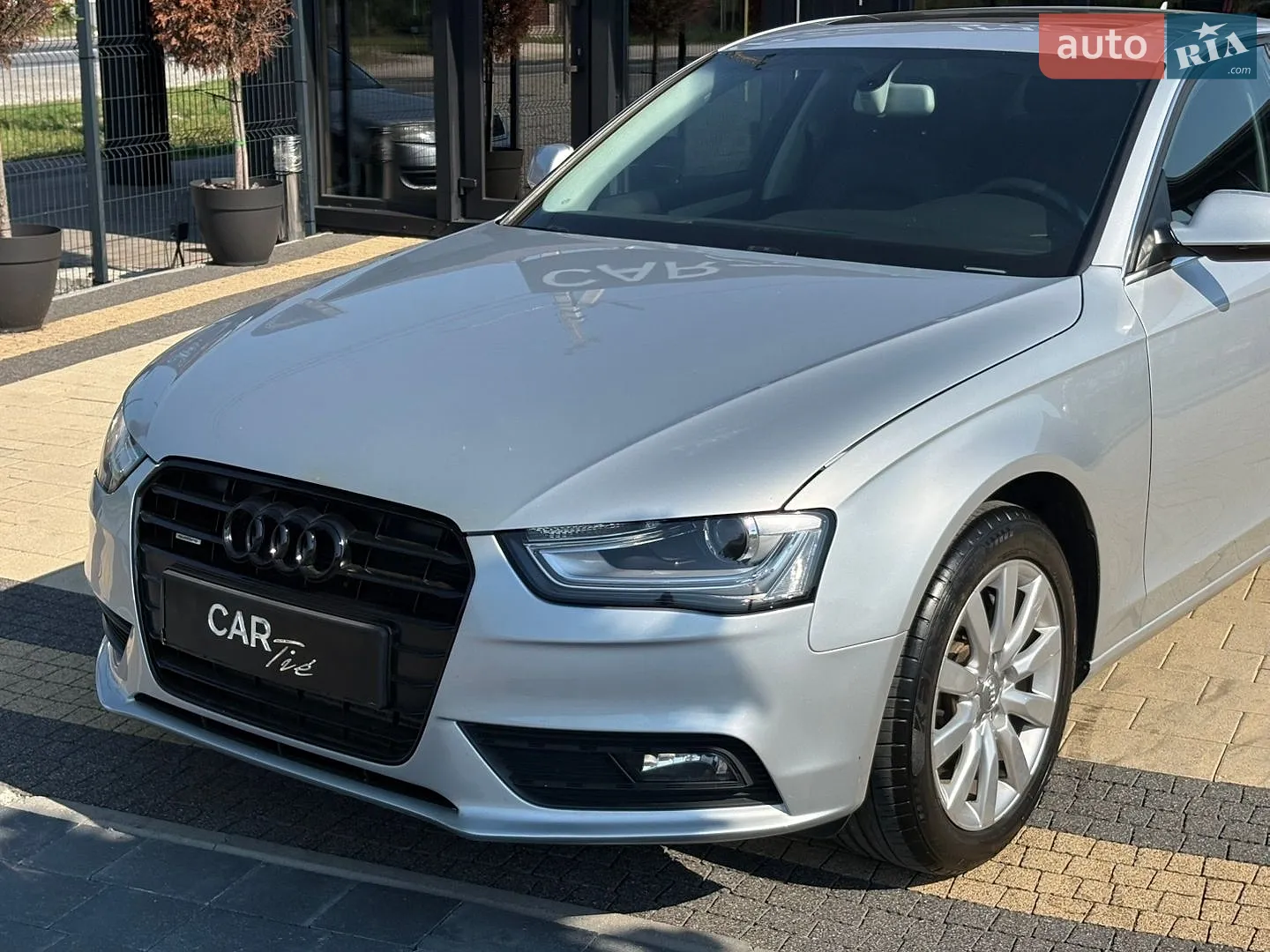 2013 Audi A4 - мініатюра 2