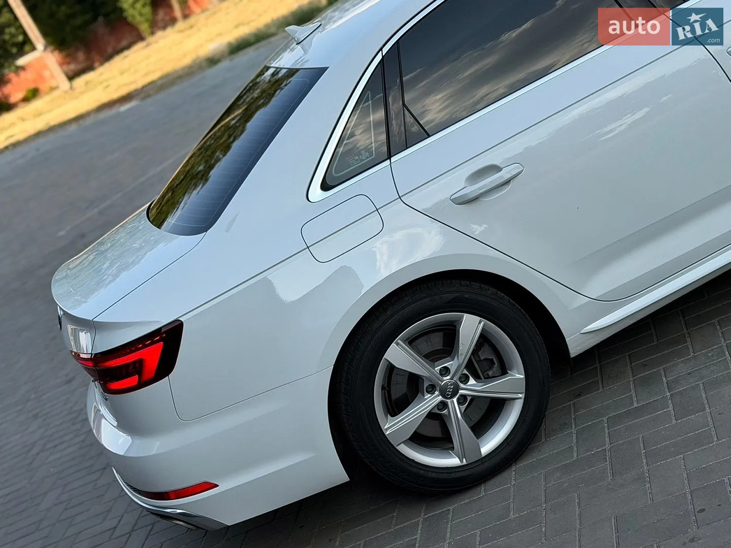 2018 Audi A4 - мініатюра 8