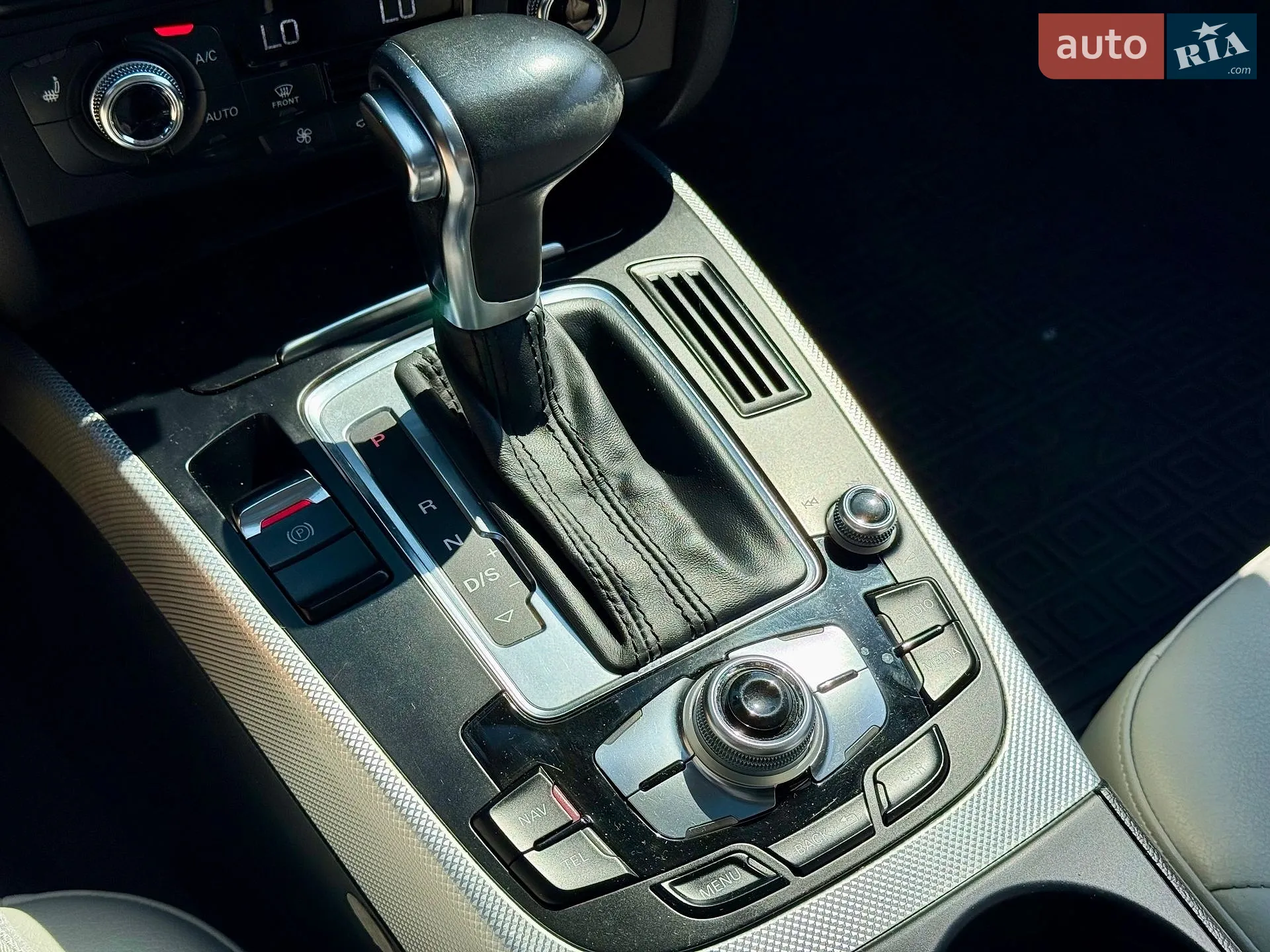 2014 Audi A4 - мініатюра 18