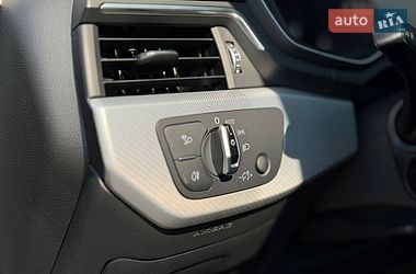Седан Audi A4 2017 в Києві