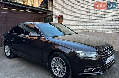 Седан Audi A4 2013 в Києві