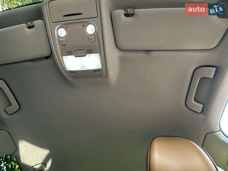 Седан Audi A4 2013 в Києві