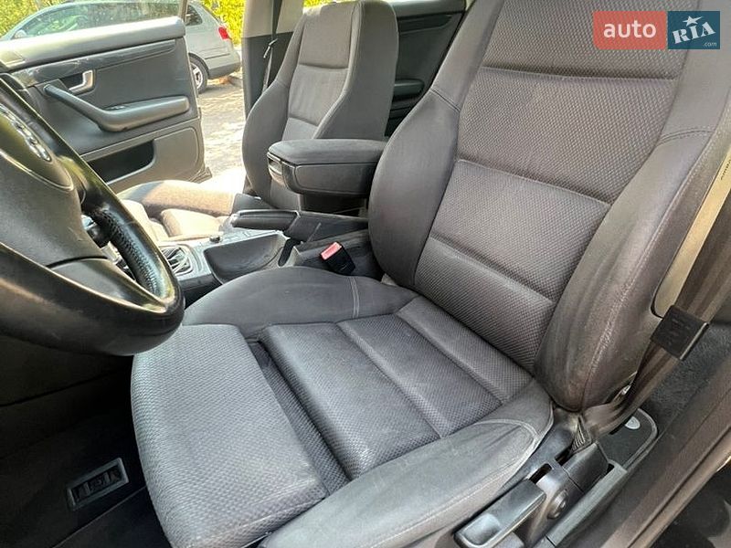 Універсал Audi A4 2002 в Києві