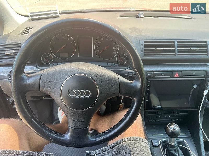 Універсал Audi A4 2002 в Києві