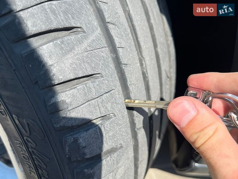Седан Audi A4 2013 в Новояворівську