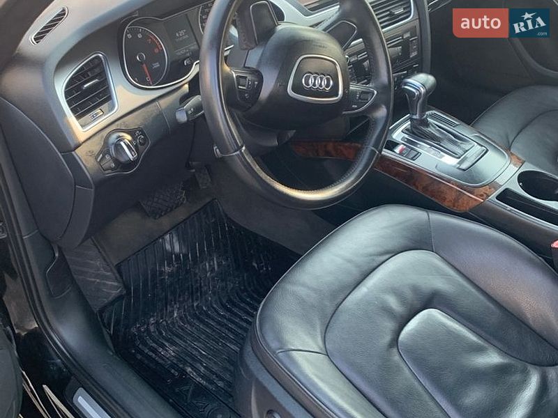 Седан Audi A4 2013 в Харькове