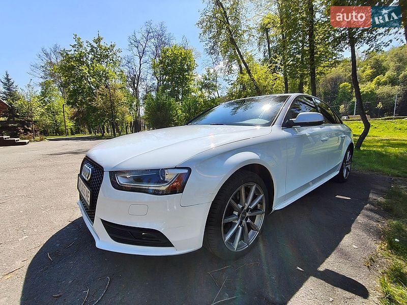 Седан Audi A4 2013 в Києві