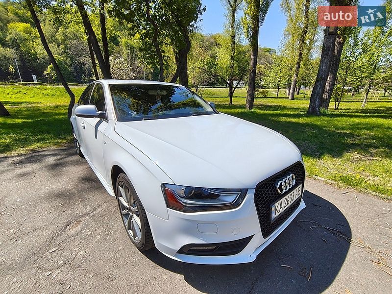 Седан Audi A4 2013 в Києві