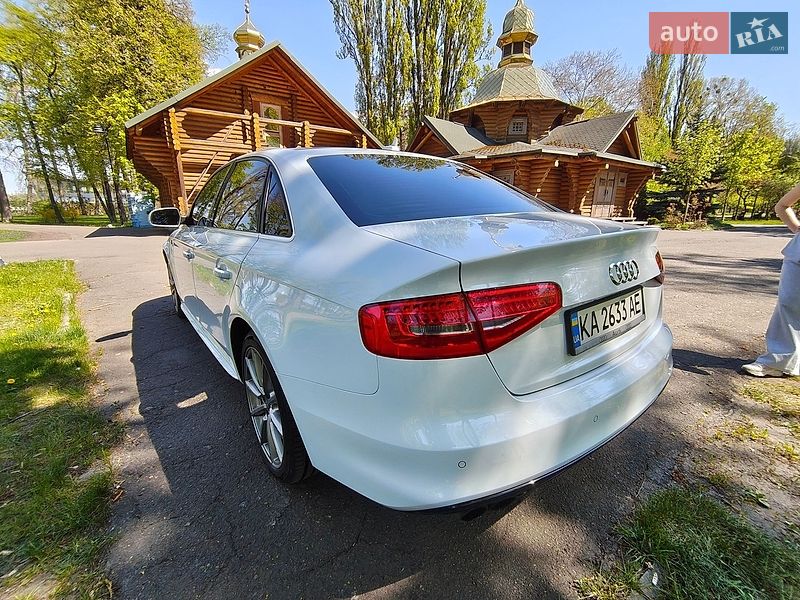 Седан Audi A4 2013 в Києві
