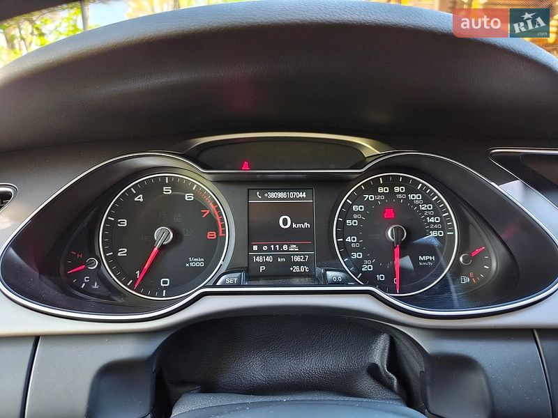 Седан Audi A4 2013 в Києві
